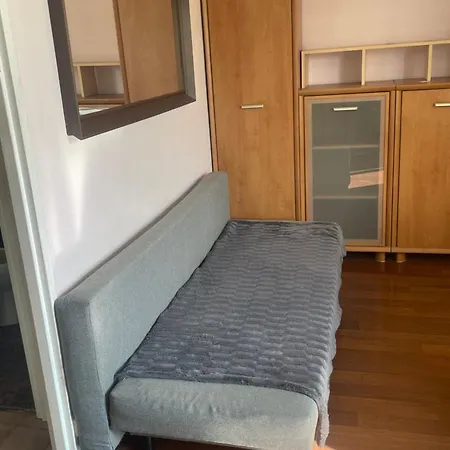 Apartment 아파트 *